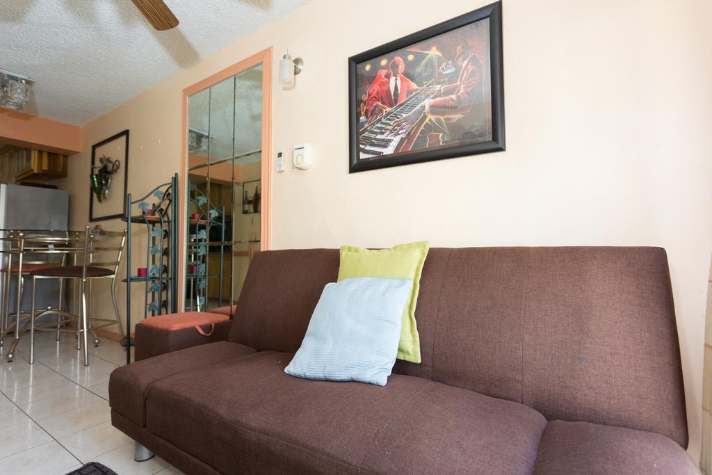 Cozy Accommodations Kingston Zewnętrze zdjęcie