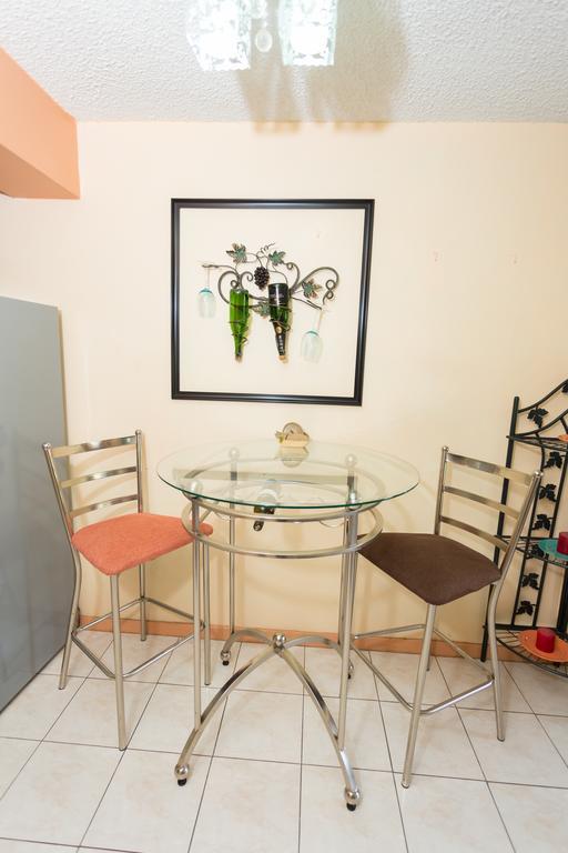 Cozy Accommodations Kingston Zewnętrze zdjęcie